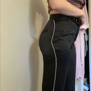 Kittenish satin pants with pearl detail